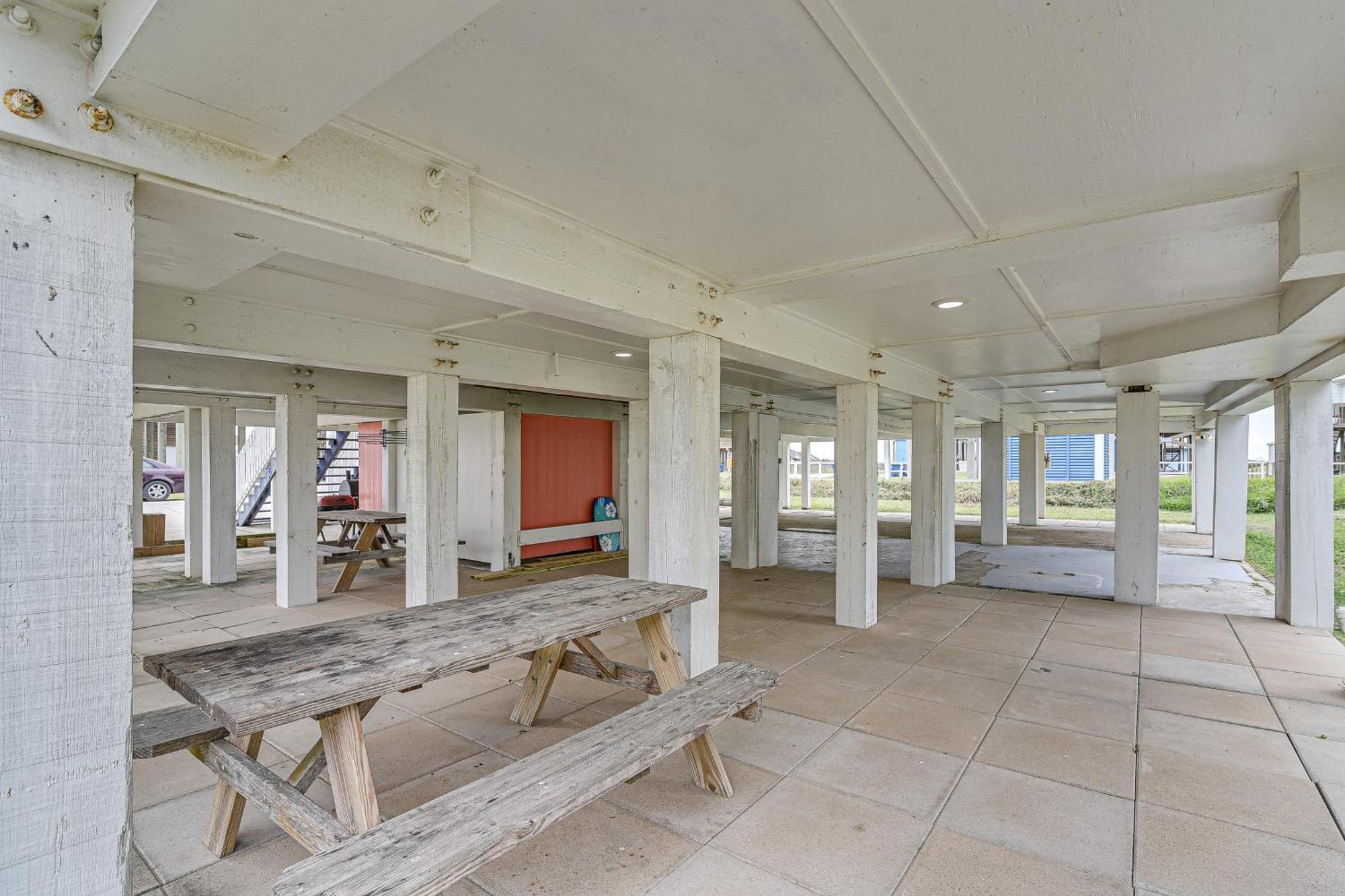 Large Group Gulf Retreat, Steps To Surfside Beach! Luaran gambar